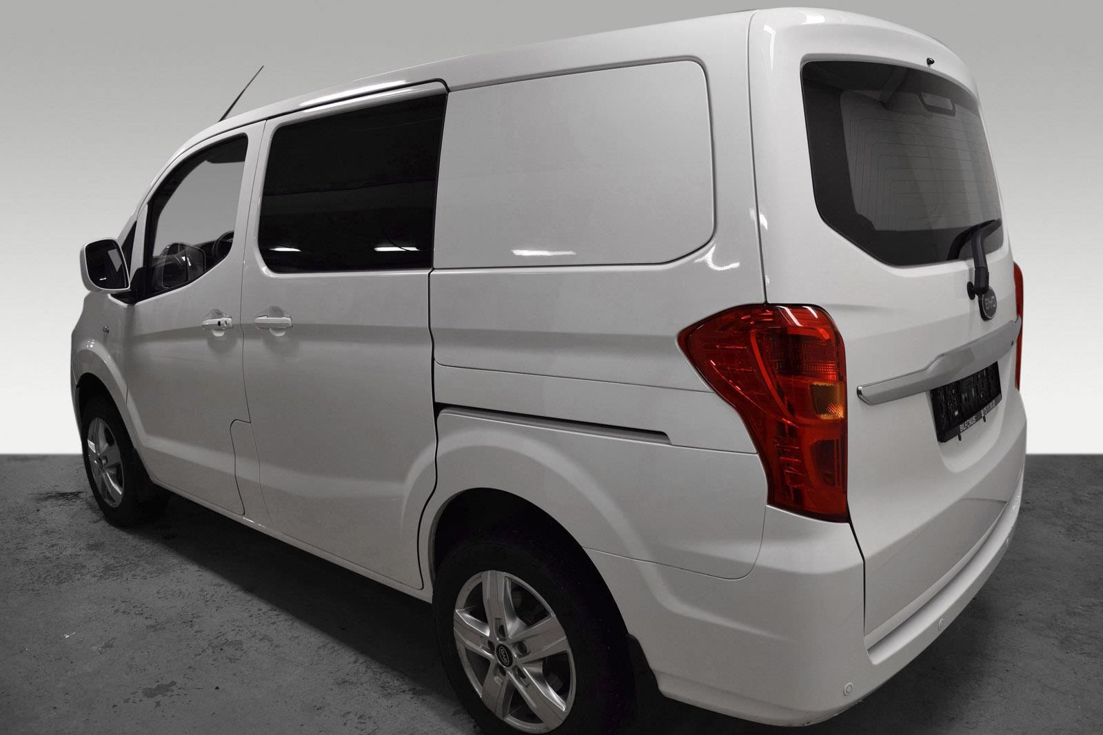 BYD T3