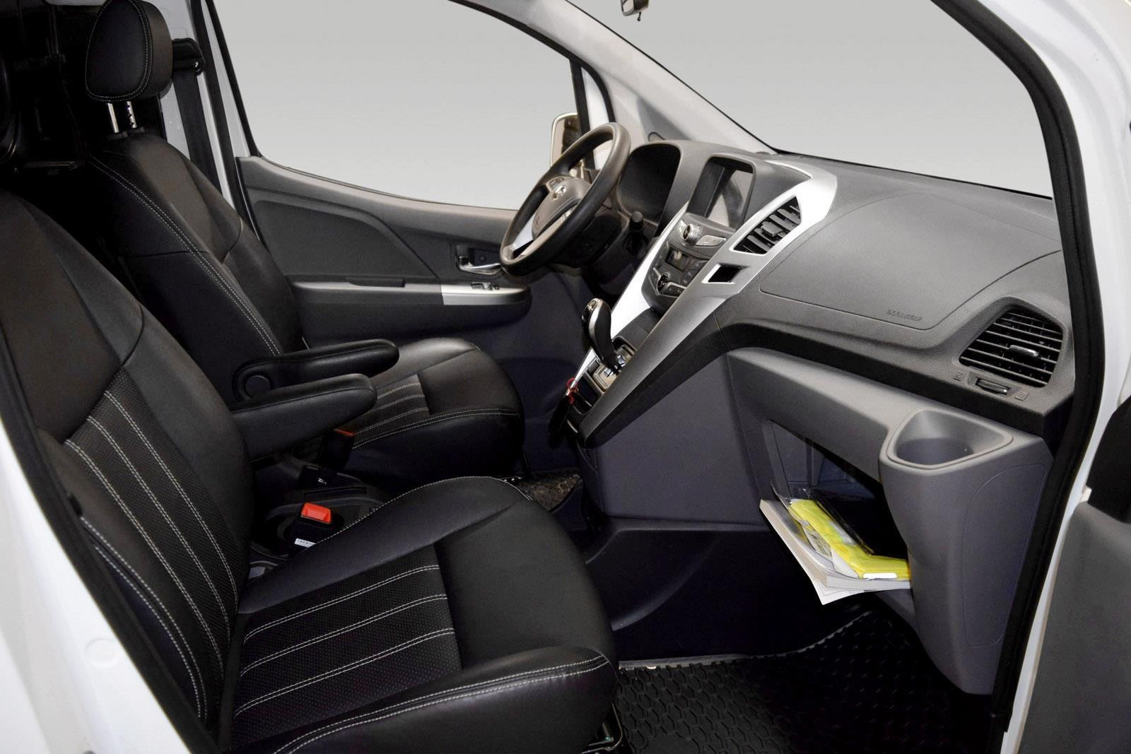 BYD T3