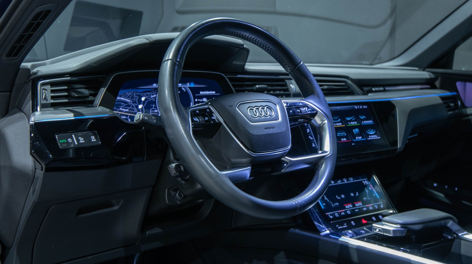Audi e-tron
