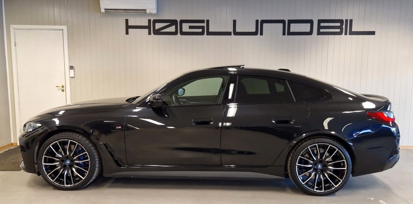 BMW i4 M50