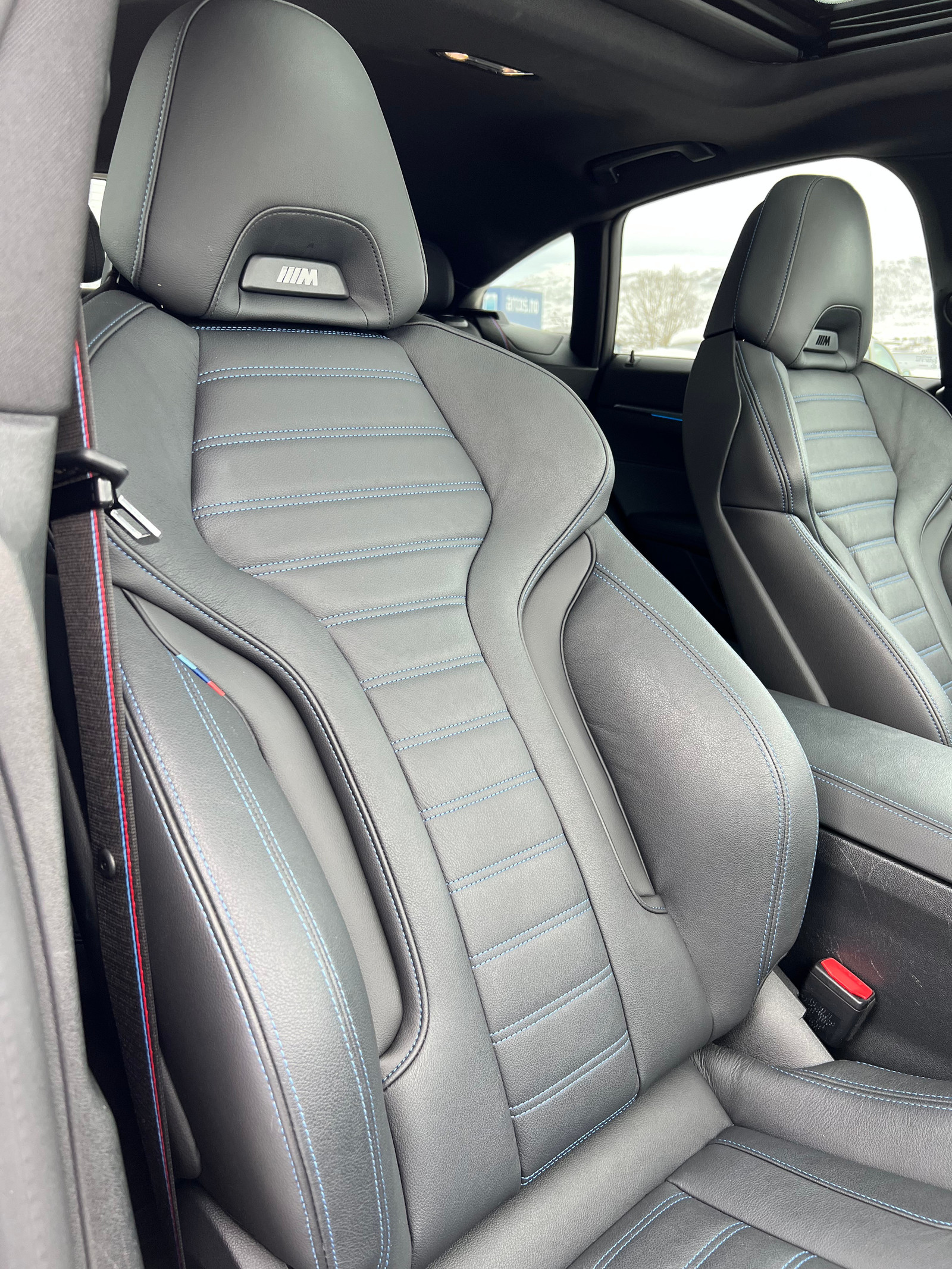 BMW i4 M50
