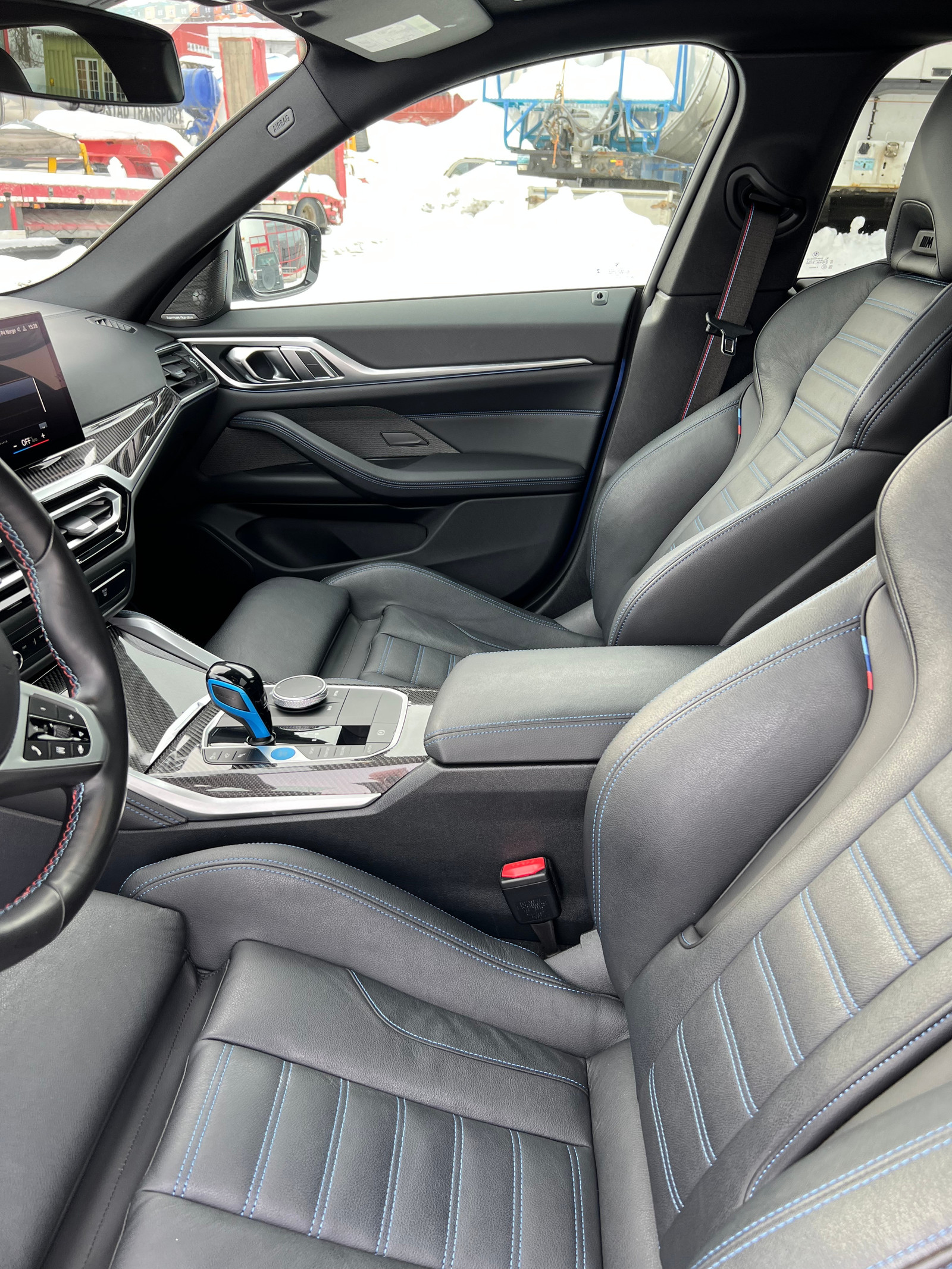 BMW i4 M50