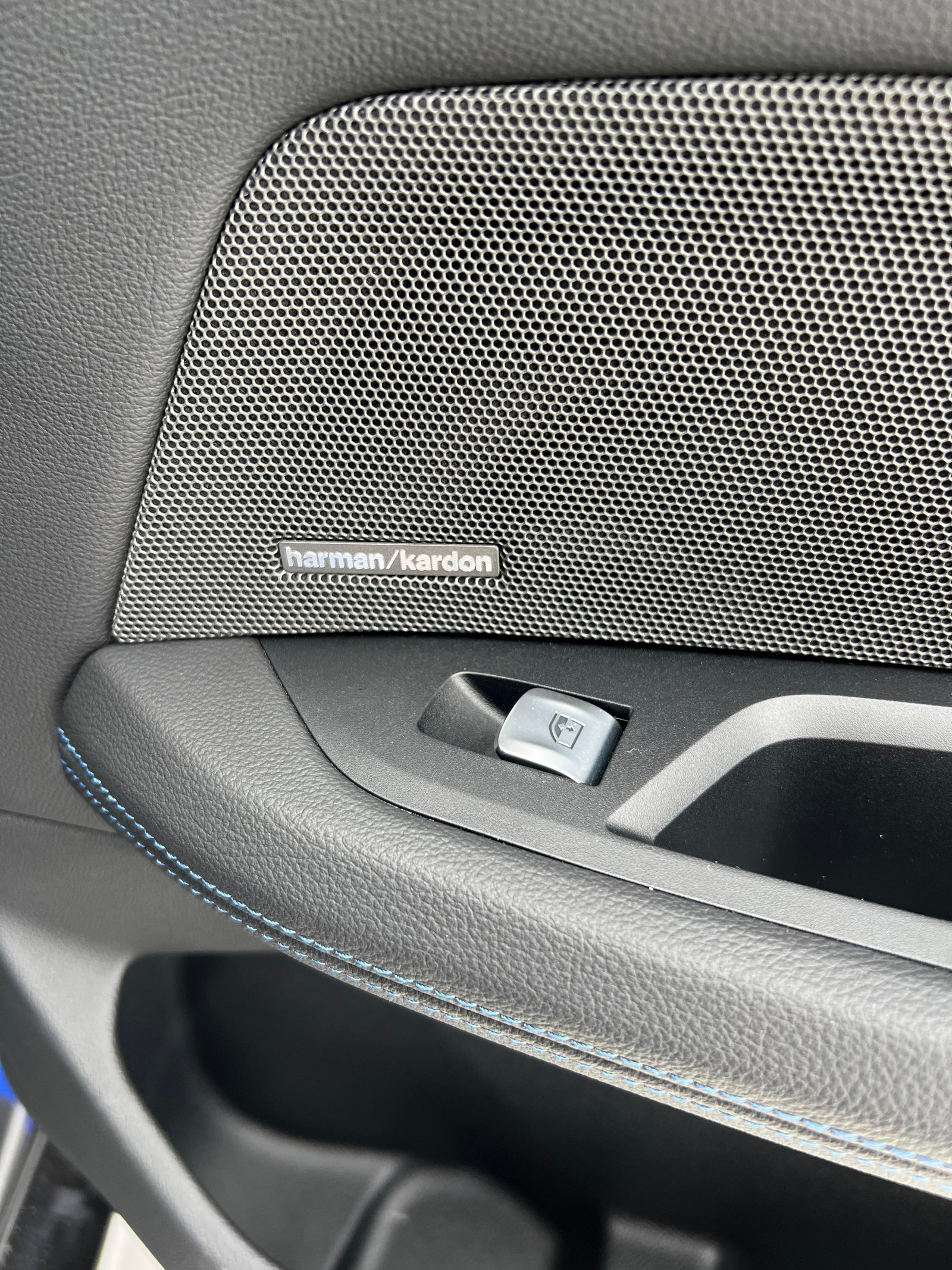 BMW i4 M50