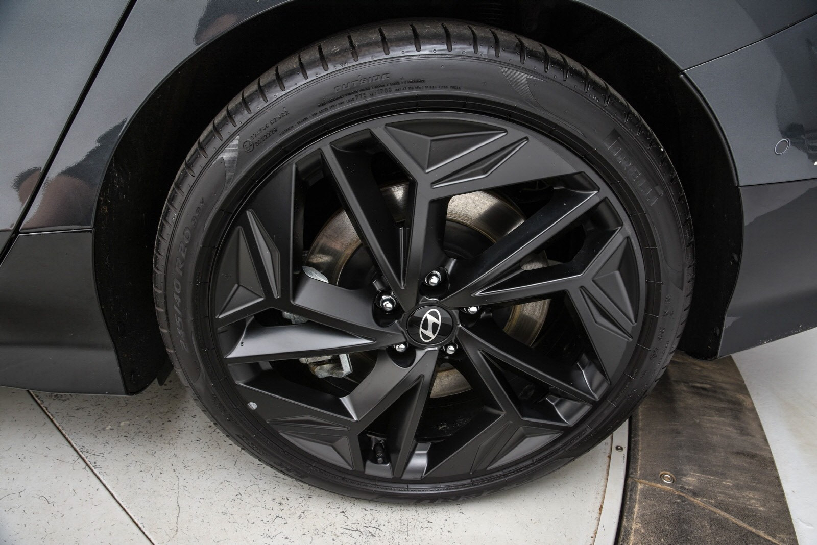 Hyundai Ioniq 6