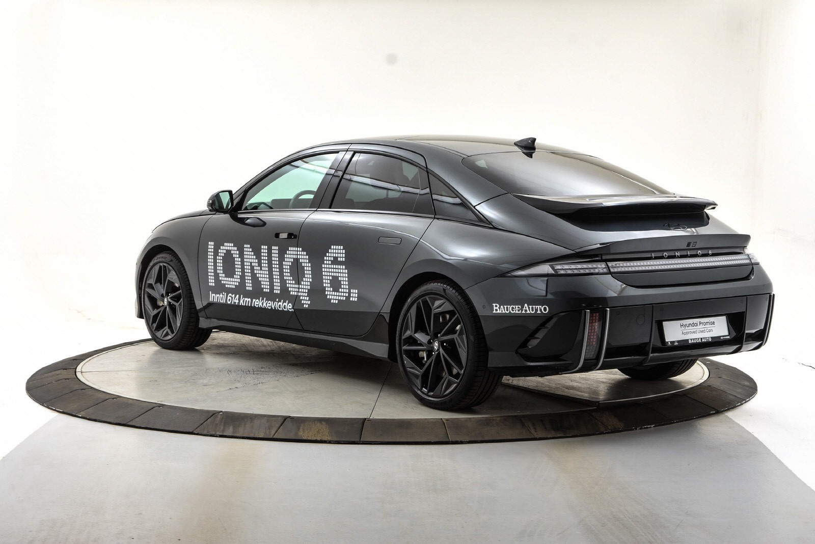 Hyundai Ioniq 6