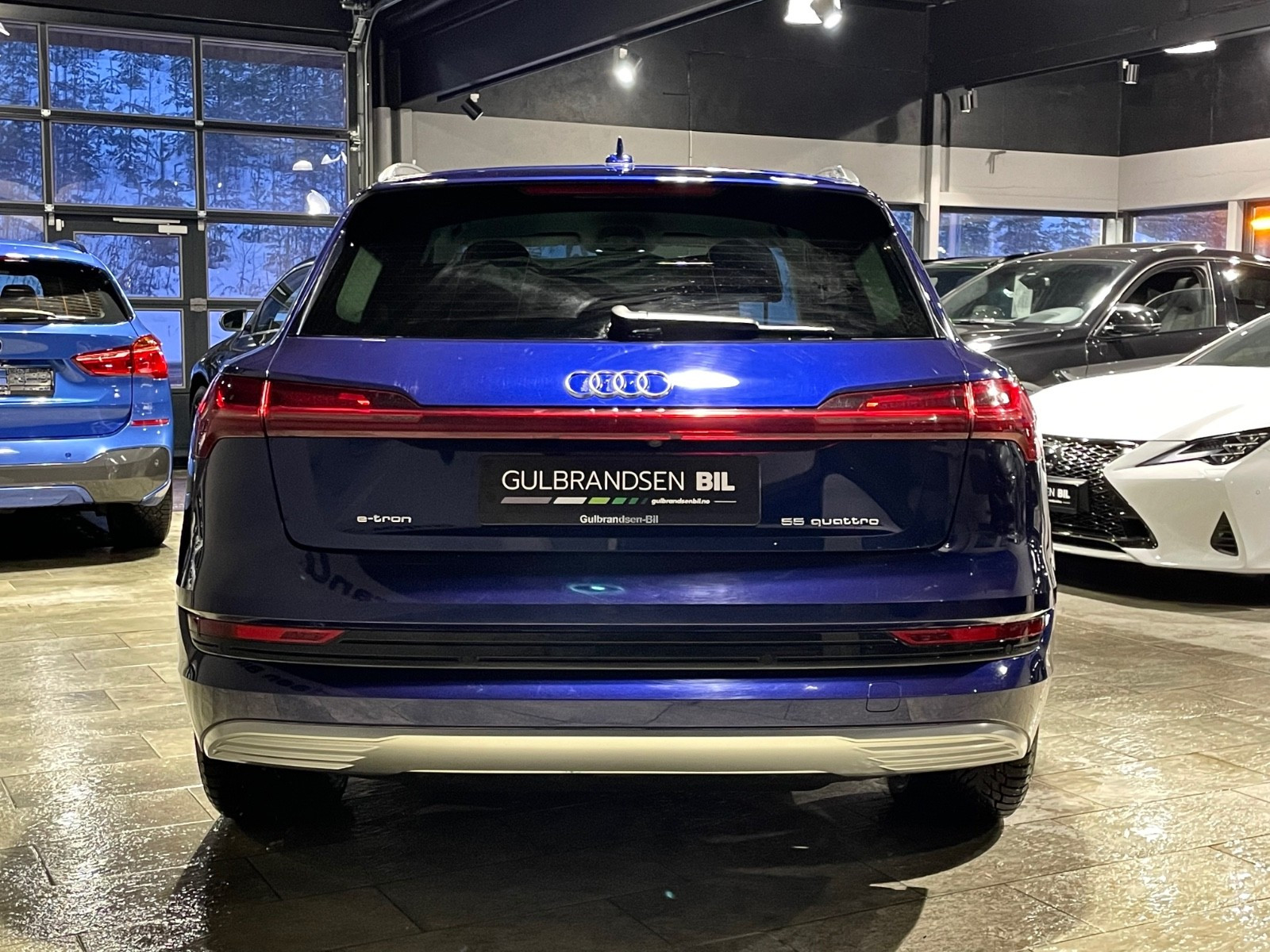 Audi e-tron