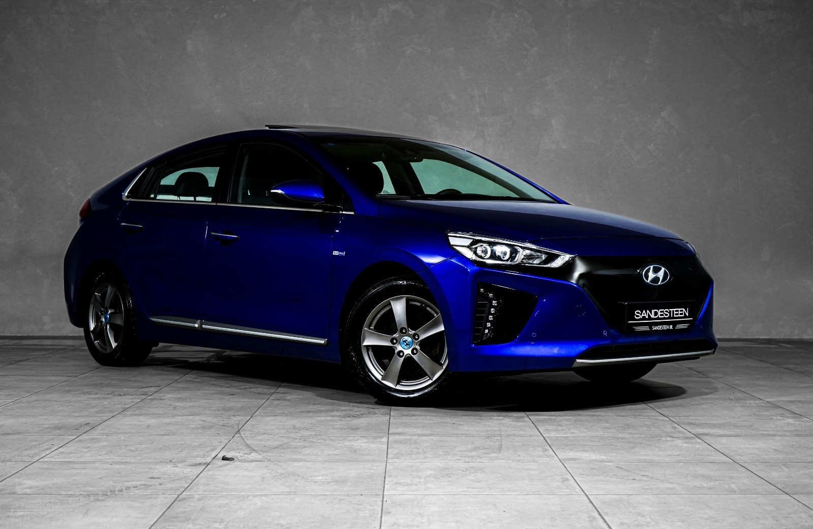 Hyundai IONIQ
