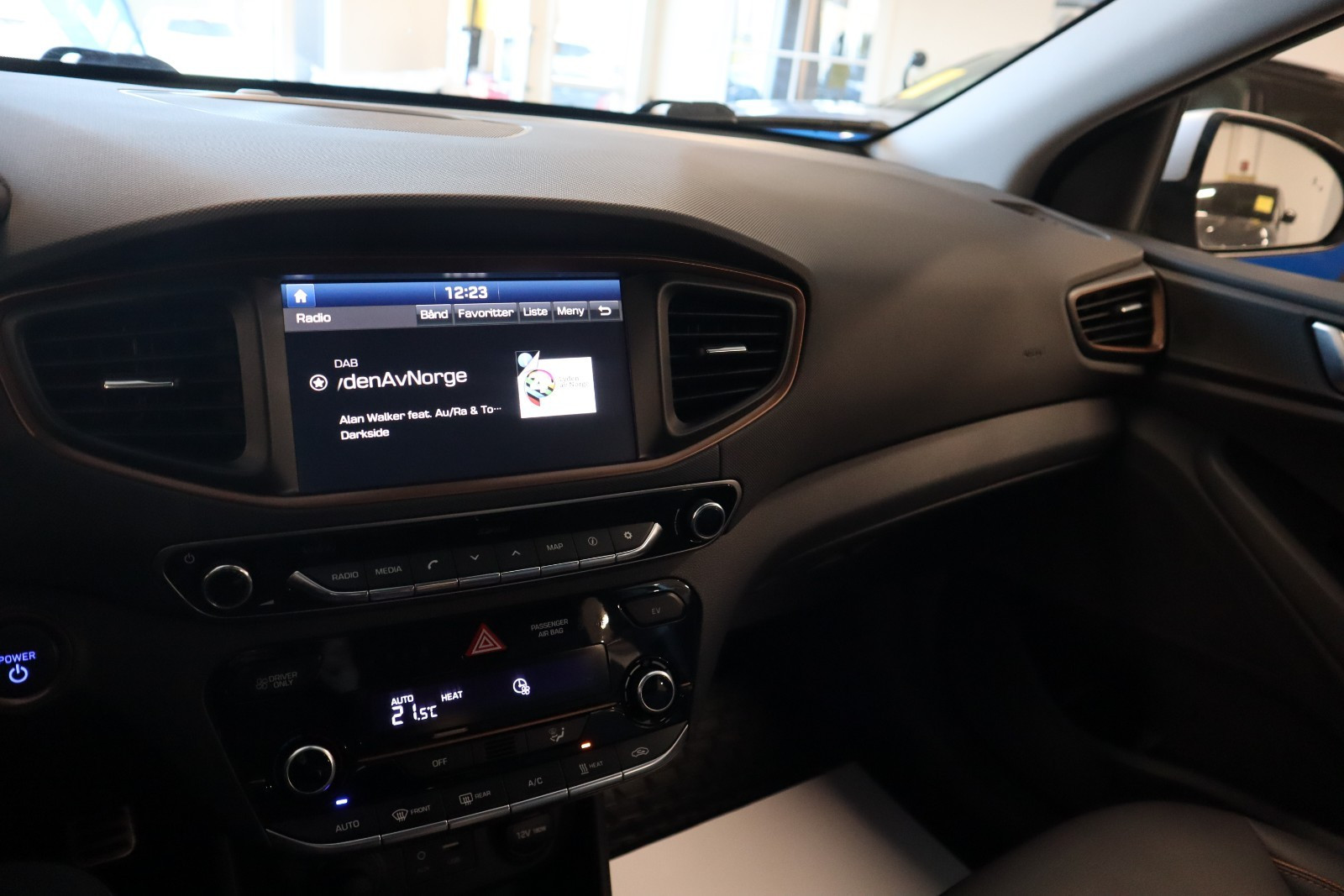 Hyundai IONIQ