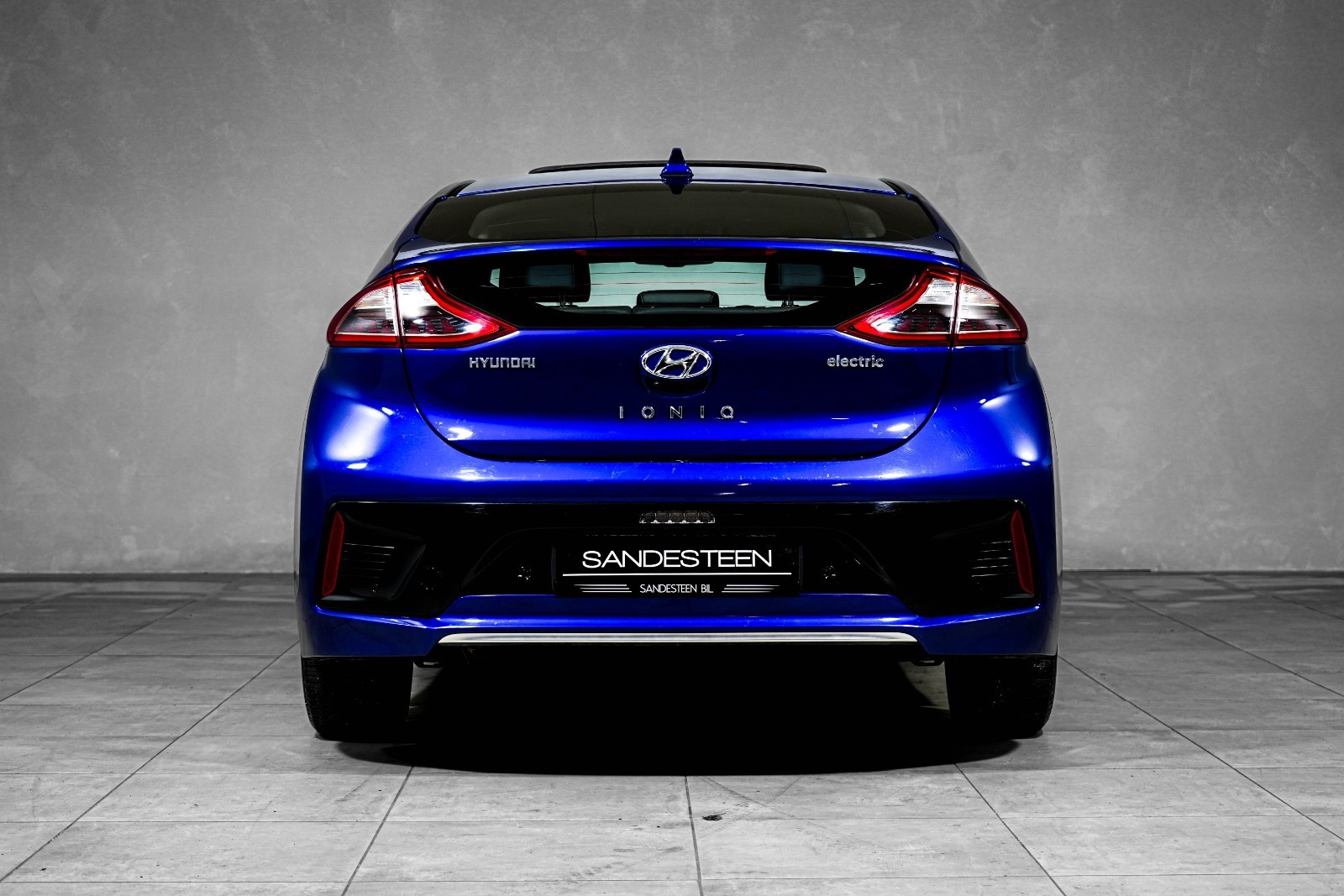 Hyundai IONIQ
