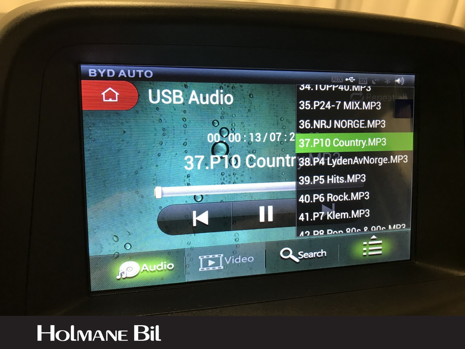 BYD T3