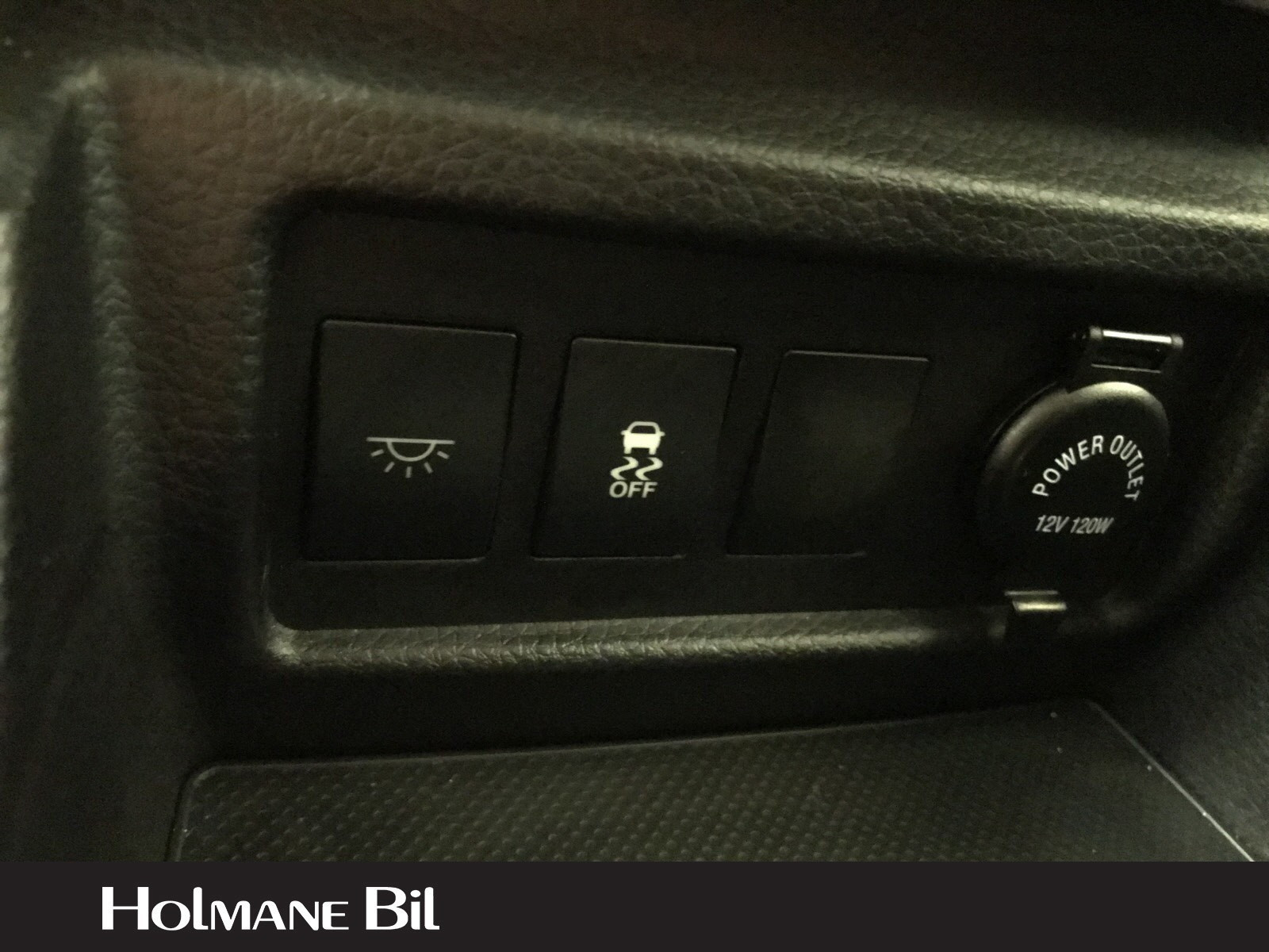 BYD T3