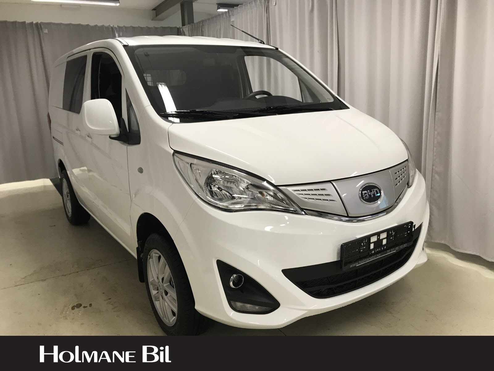 BYD T3