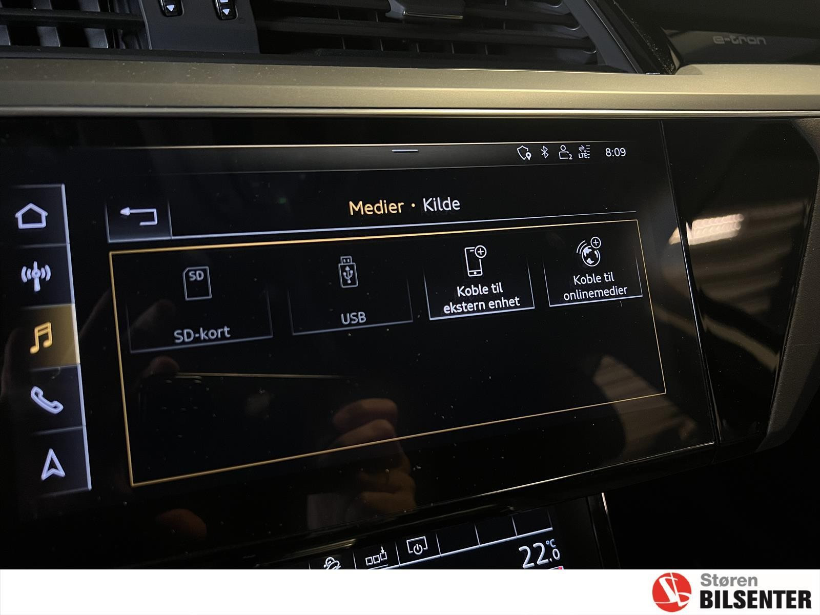 Audi e-tron