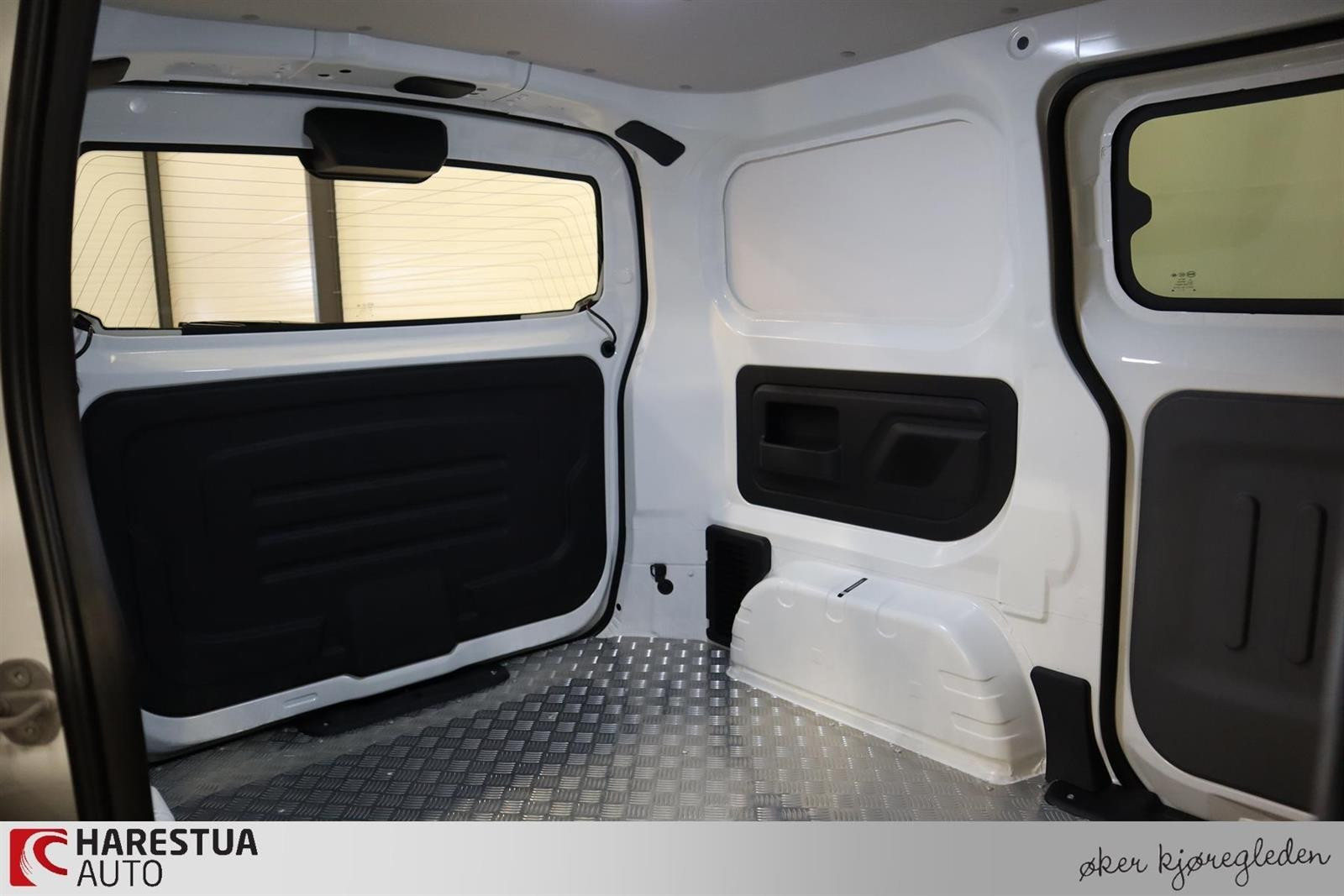 BYD T3