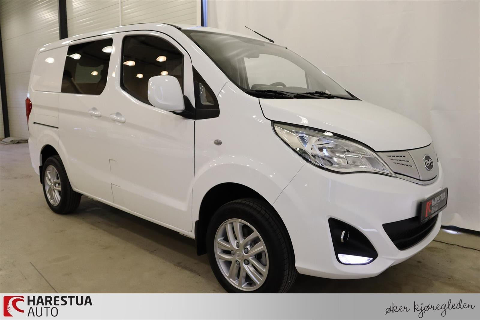 BYD T3