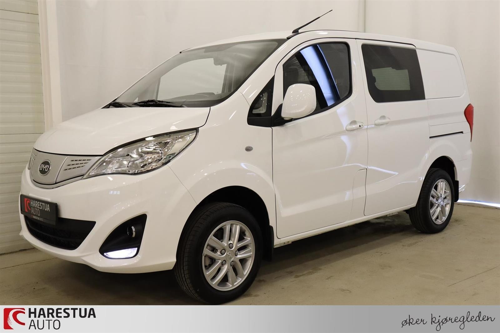 BYD T3