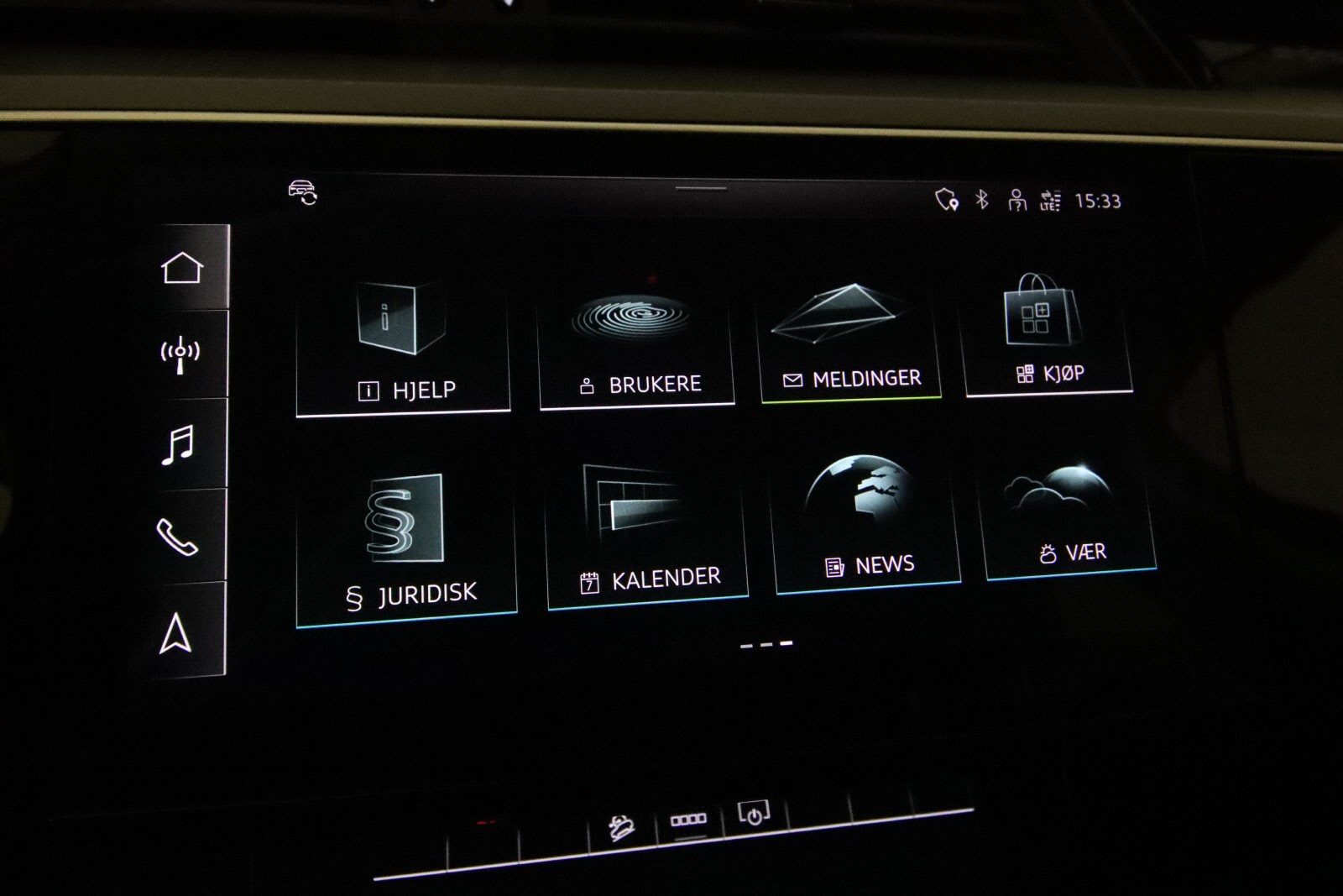 Audi e-tron