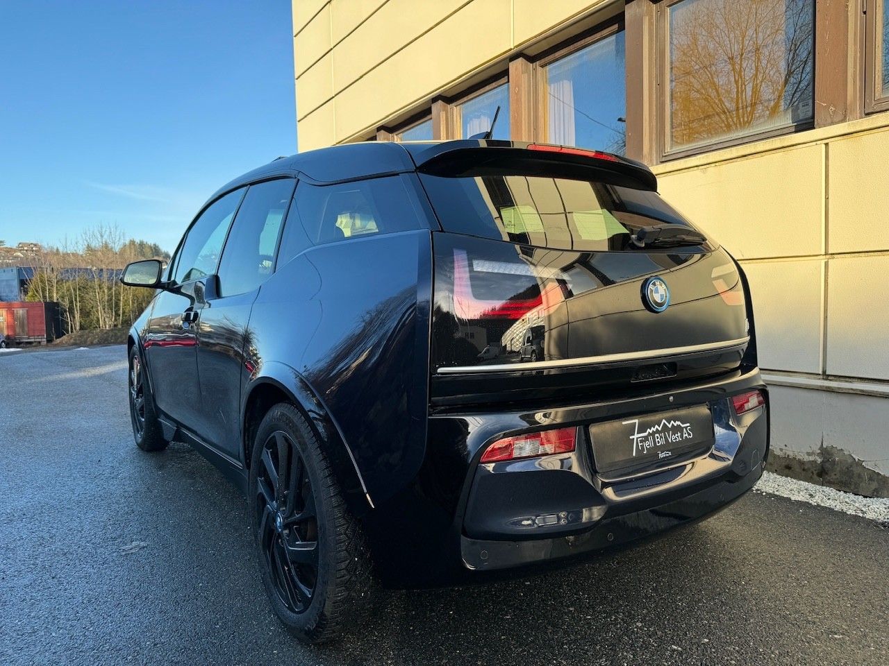 BMW i3