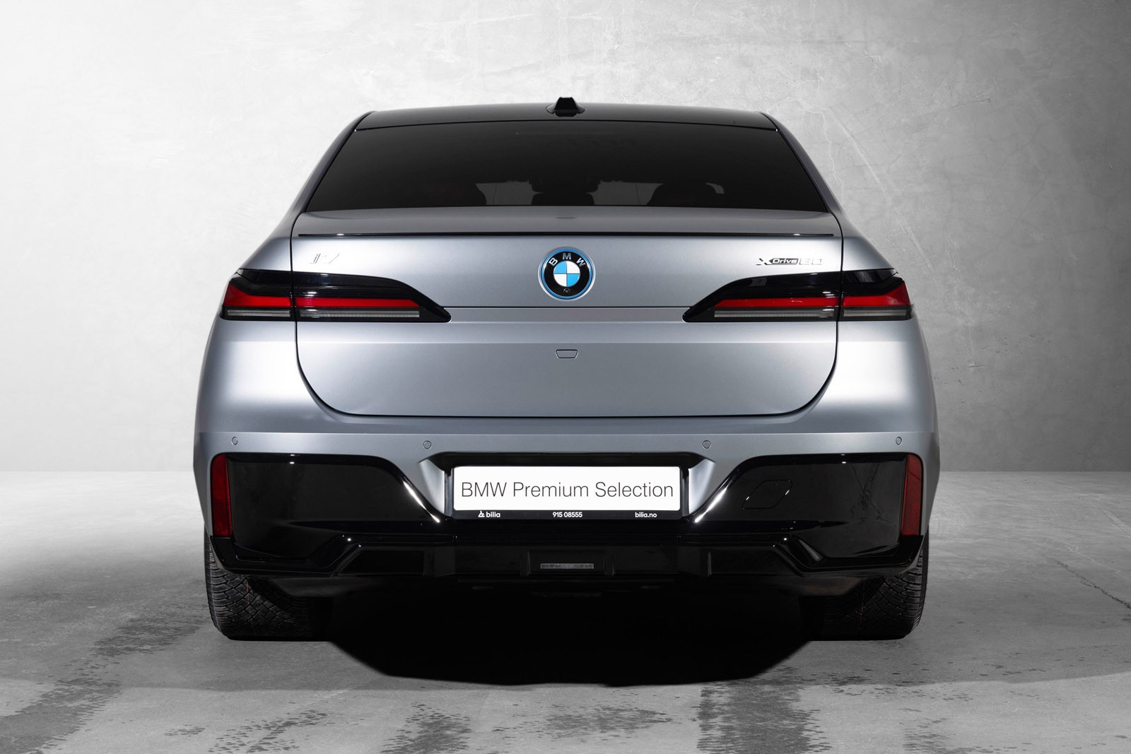BMW i7