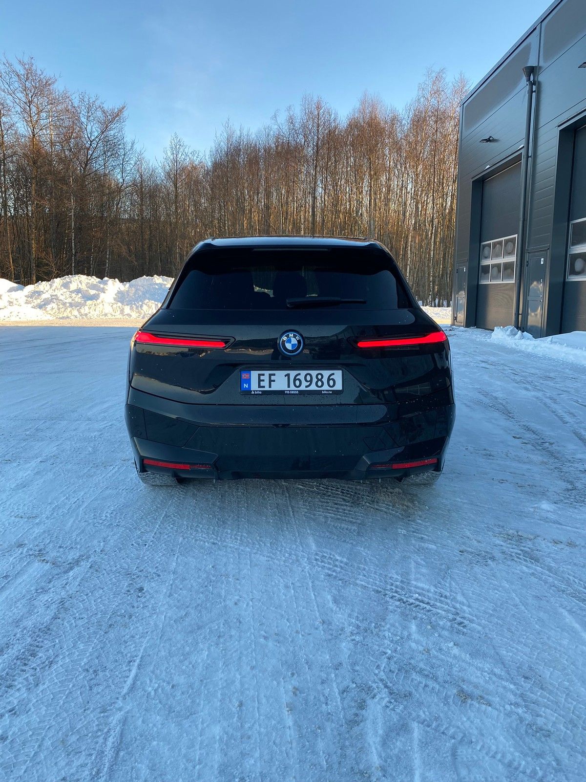 BMW iX xDrive 40