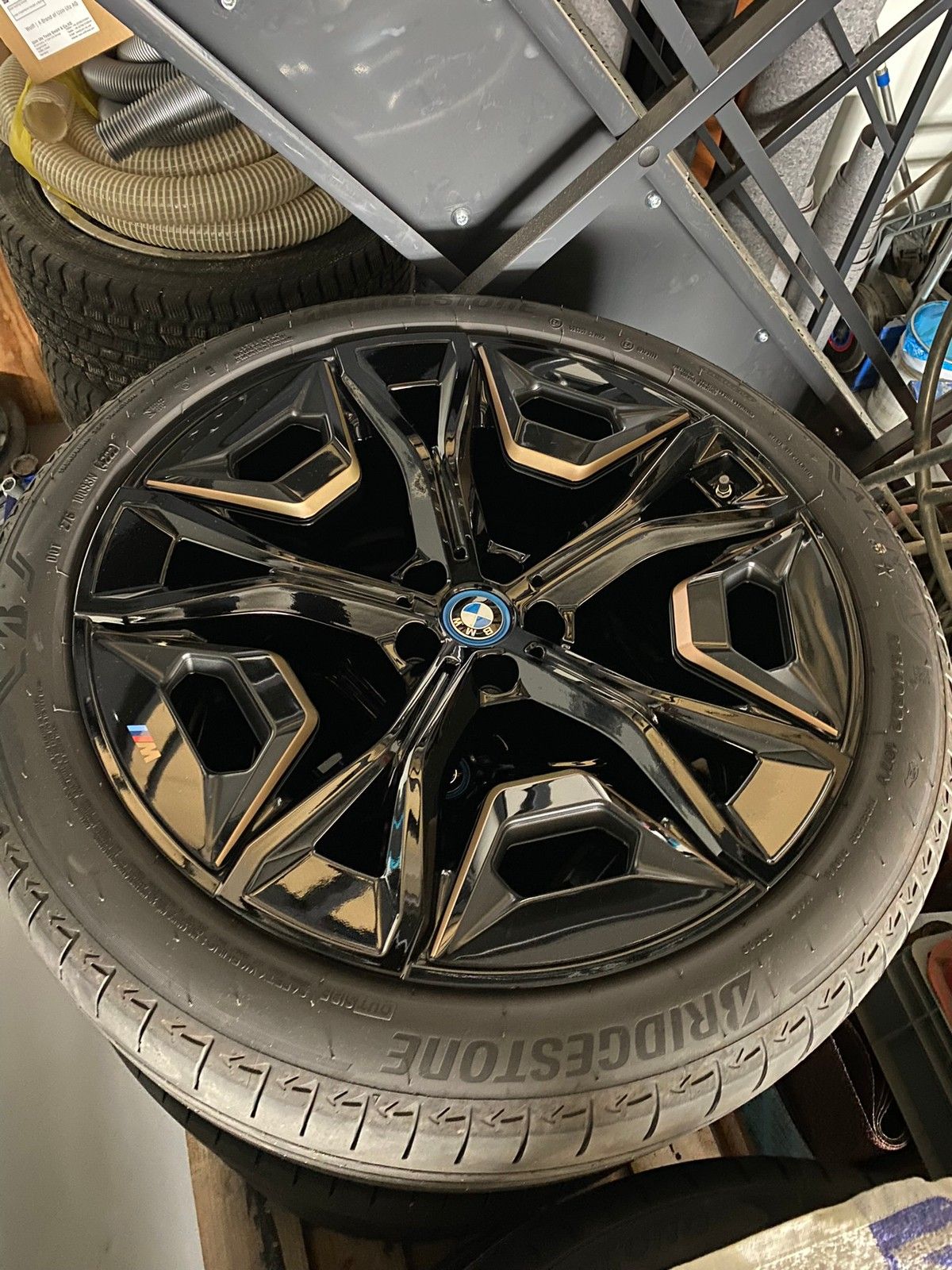 BMW iX xDrive 40