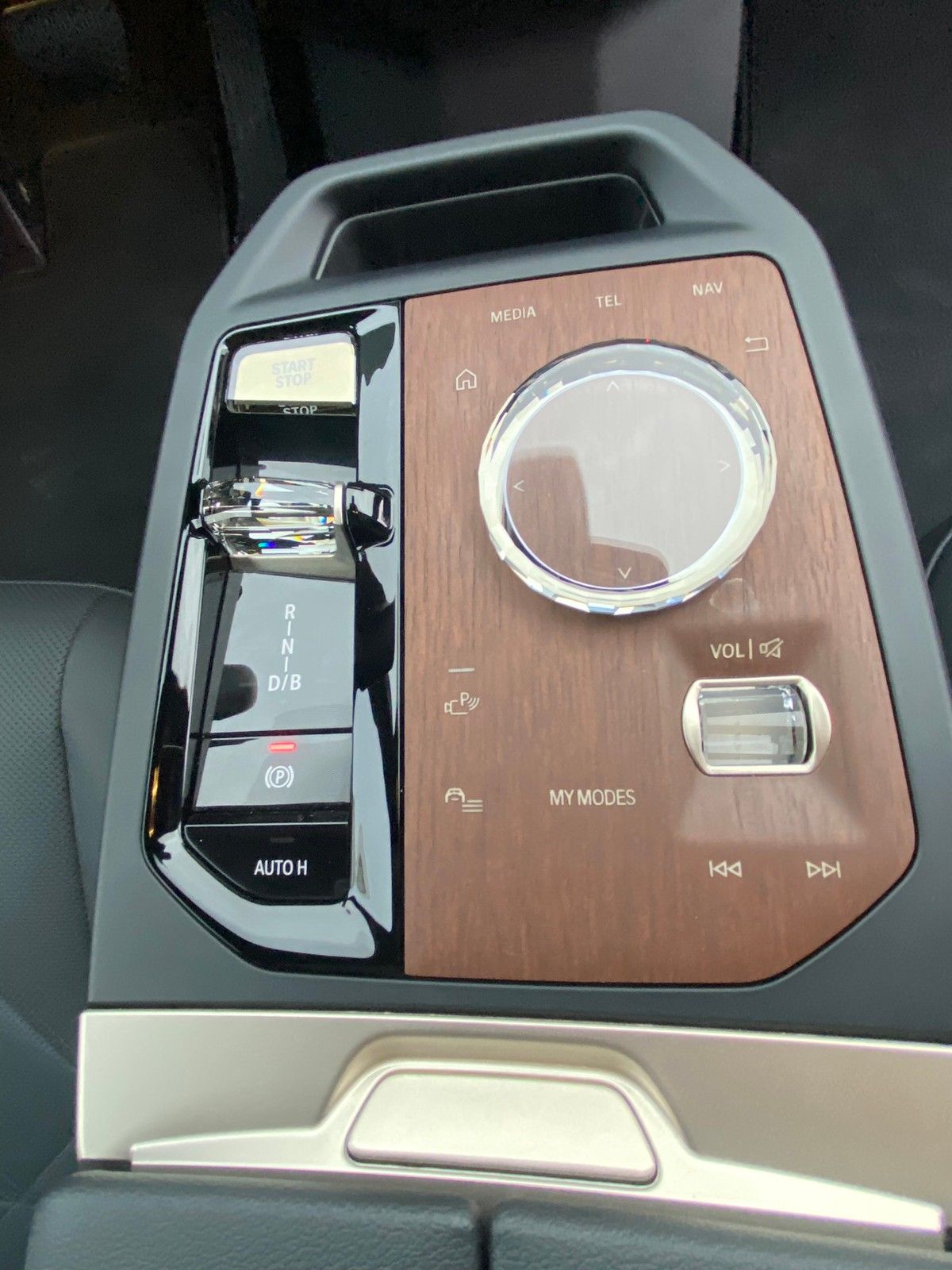 BMW iX xDrive 40