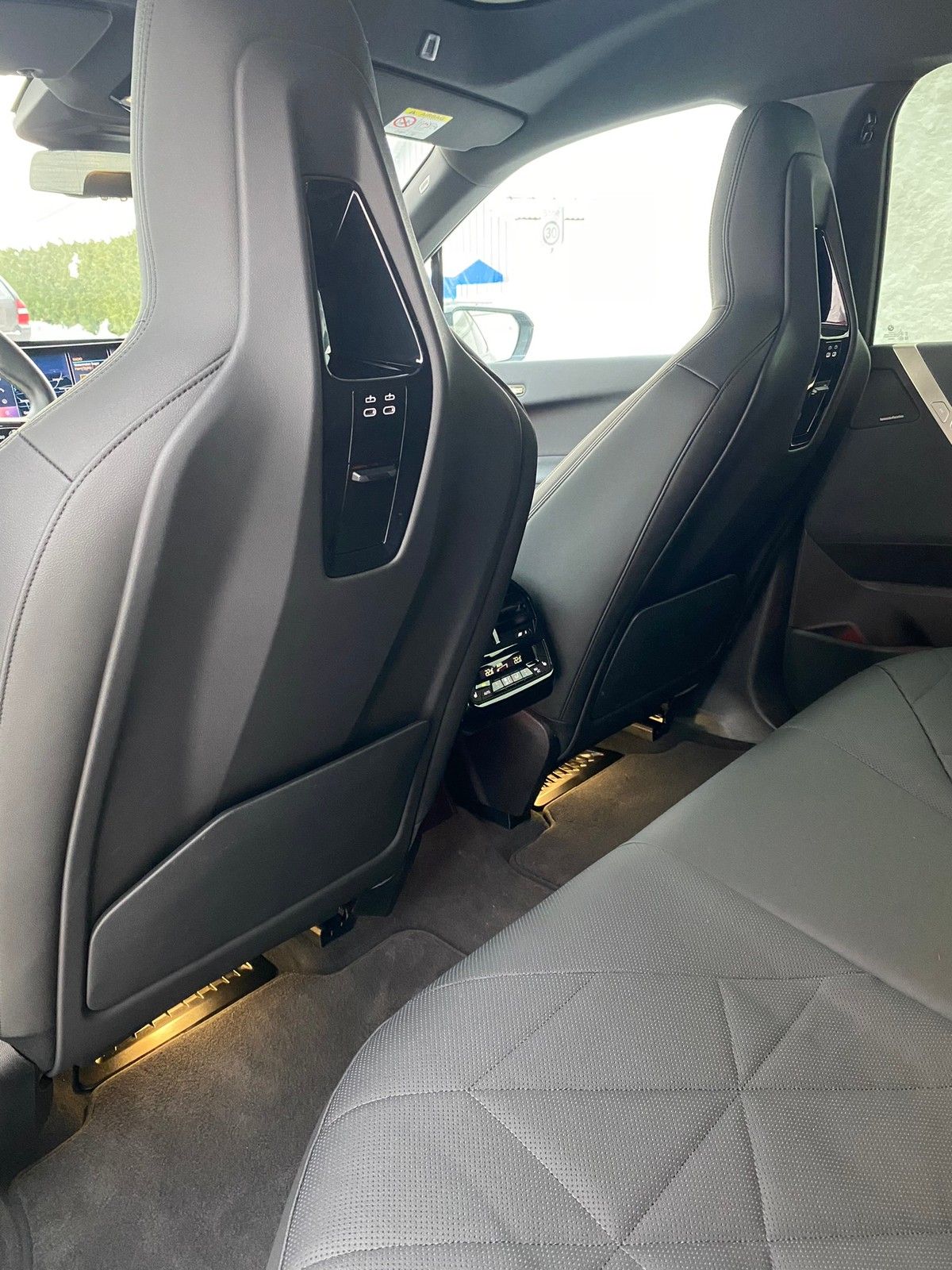 BMW iX xDrive 40