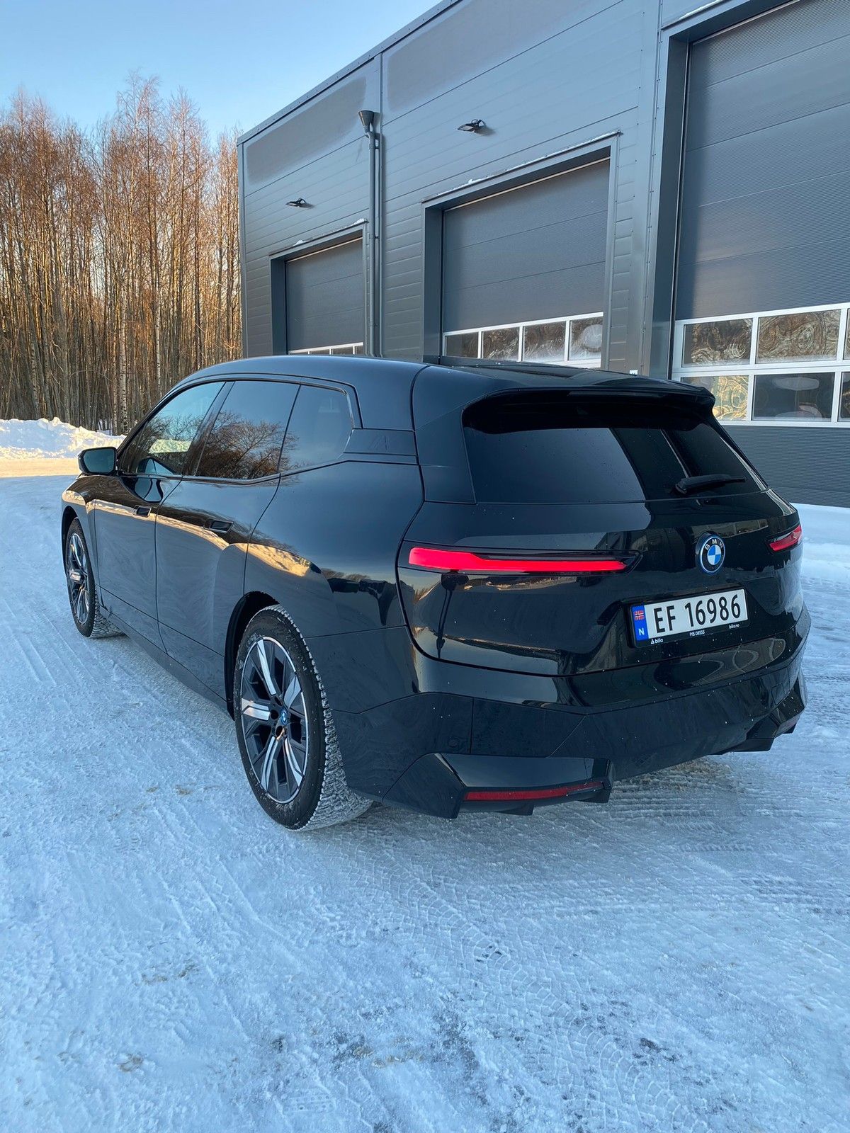 BMW iX xDrive 40