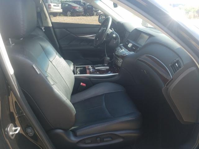 Infiniti Q70 3.7 2015