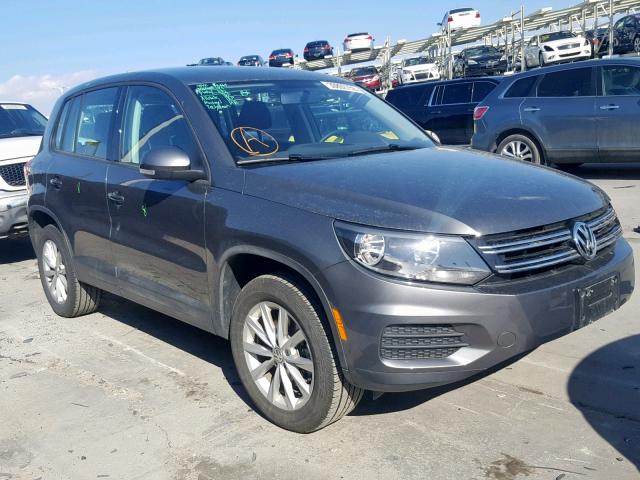 Volkswagen Tiguan S 2017