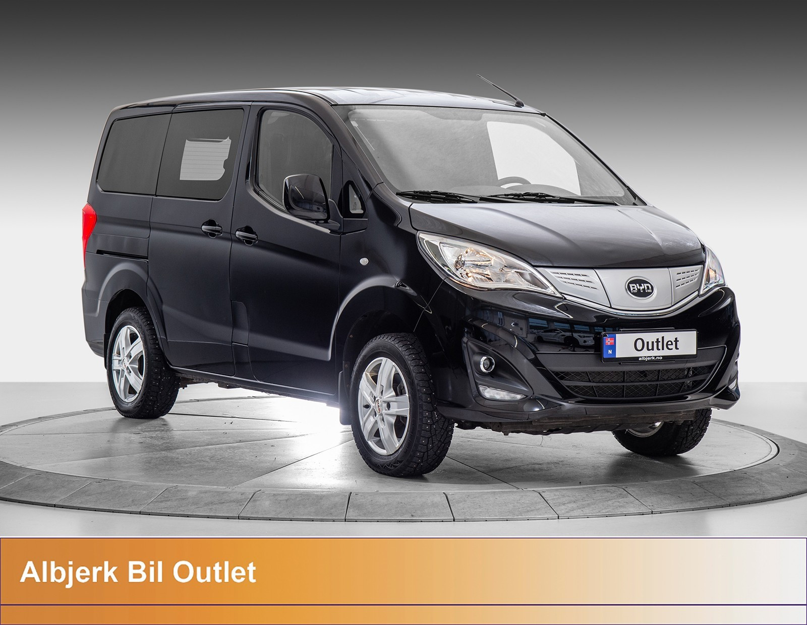 BYD T3