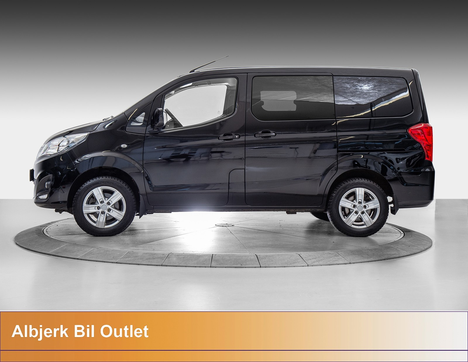 BYD T3