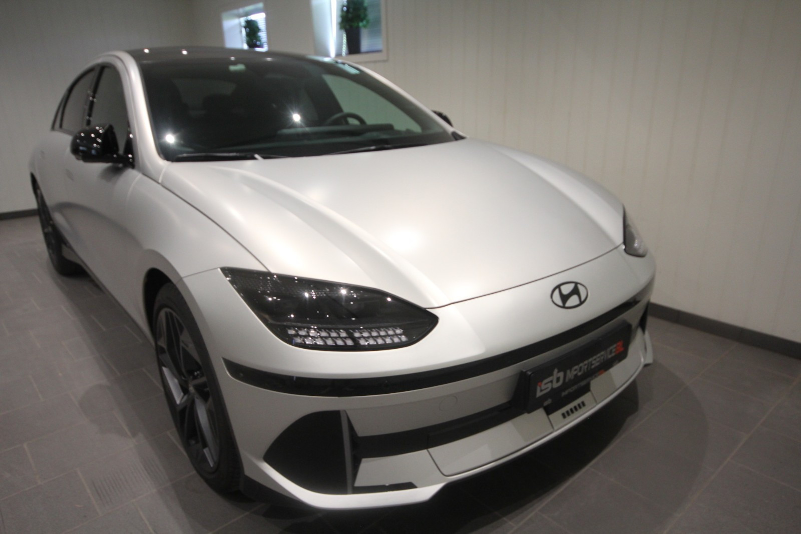 Hyundai Ioniq 6