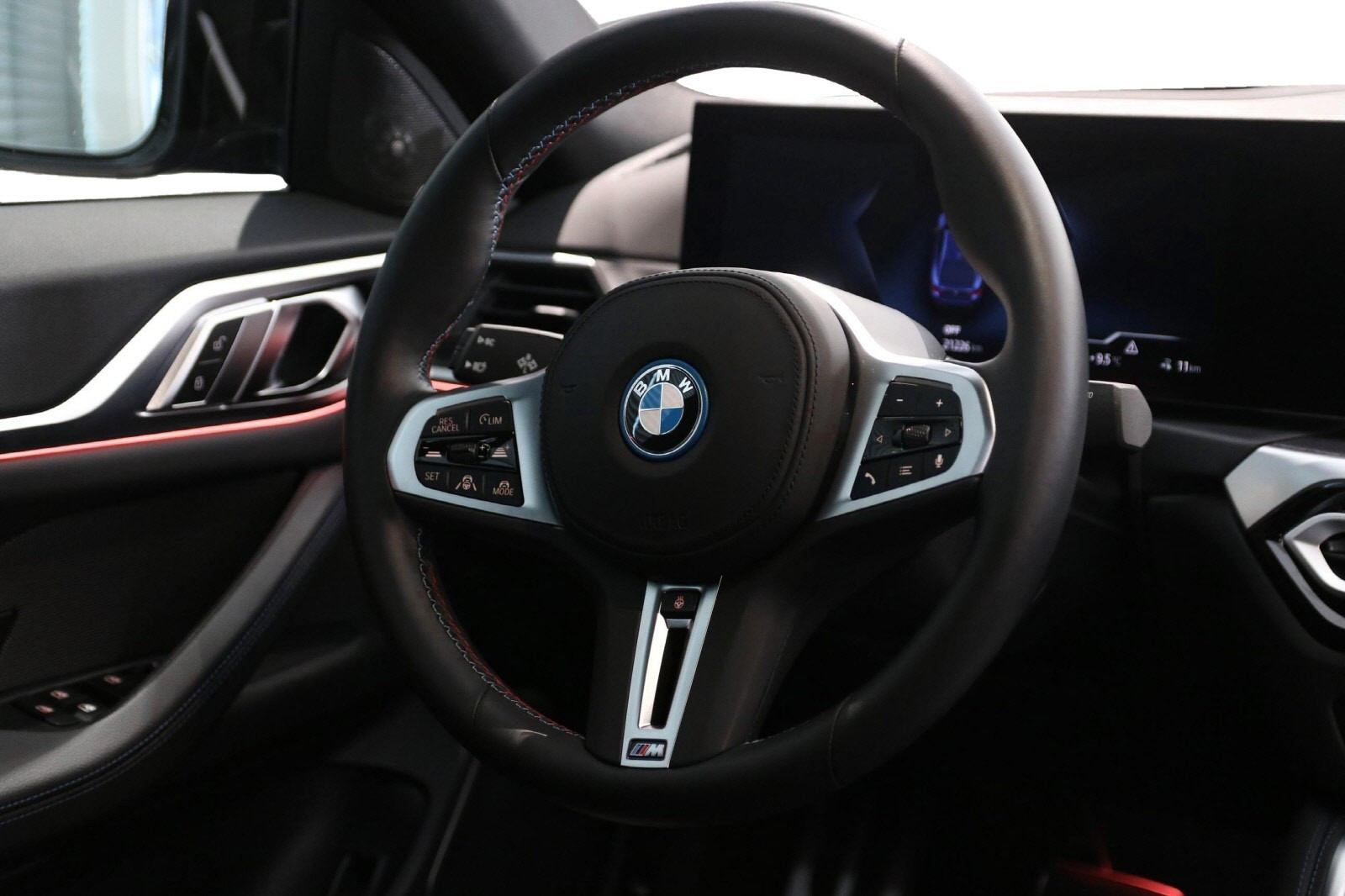 BMW i4 M50