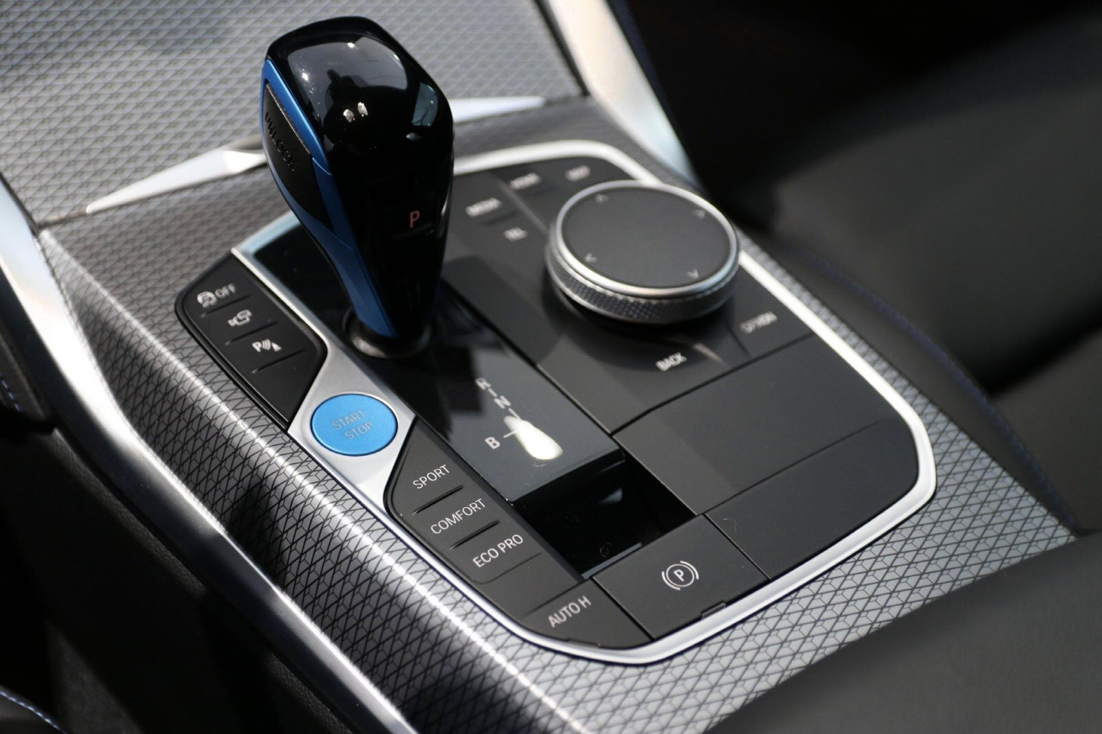 BMW i4 M50