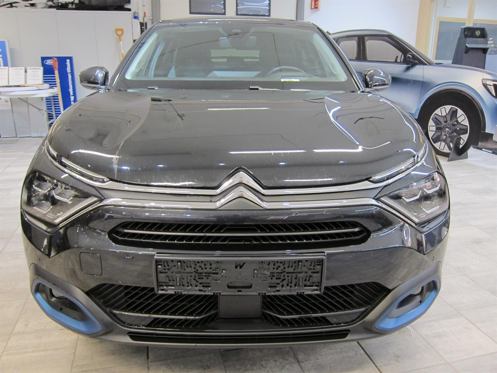 Citroen E-C4