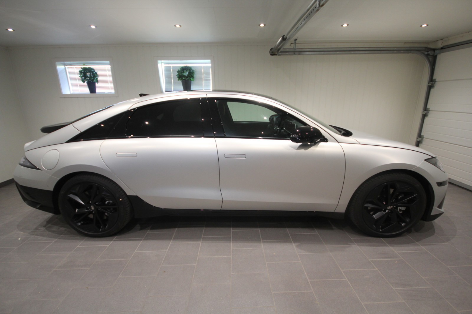 Hyundai Ioniq 6