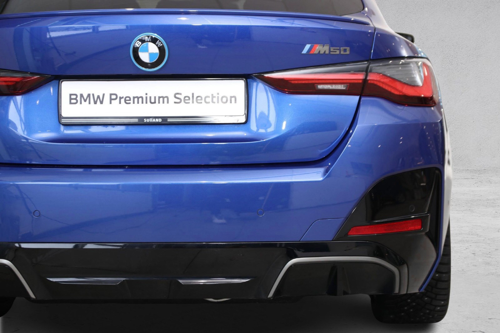 BMW i4 M50