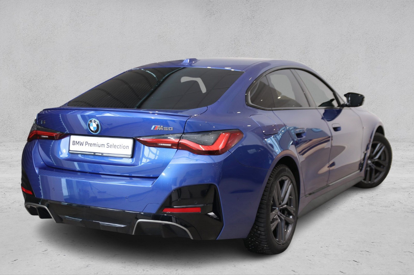 BMW i4 M50
