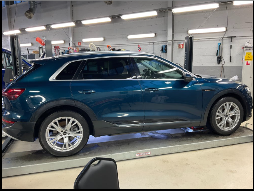 Audi e-tron