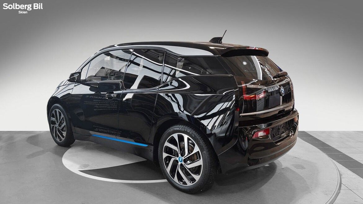 BMW i3