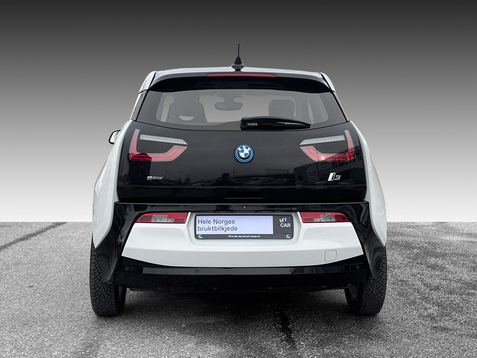 BMW i3