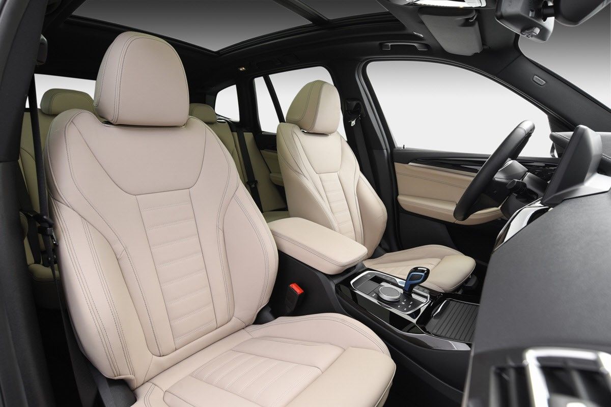 BMW iX3