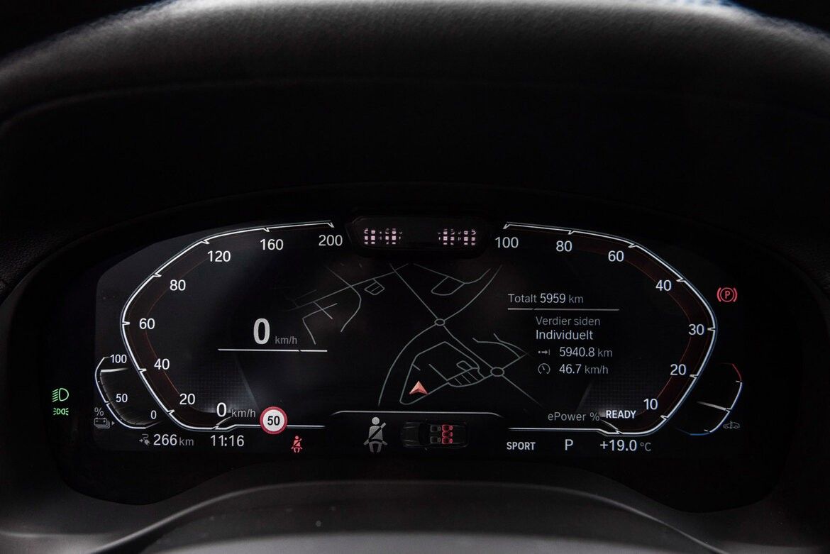 BMW iX3