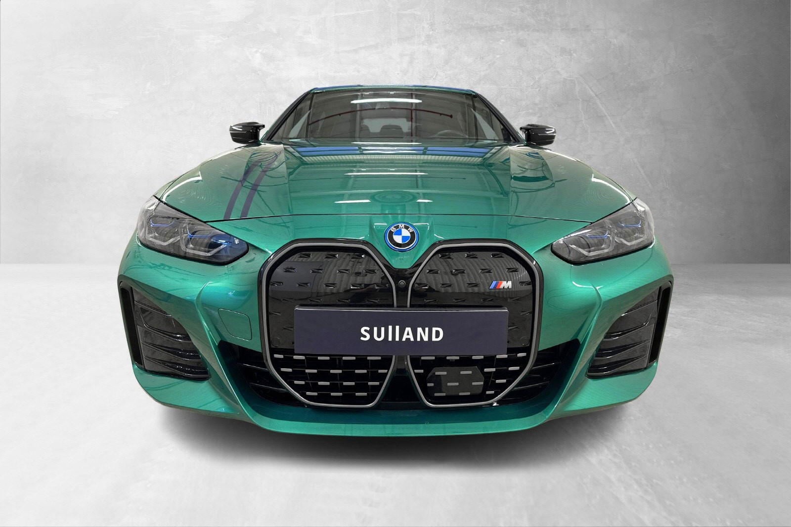 BMW i4 M50