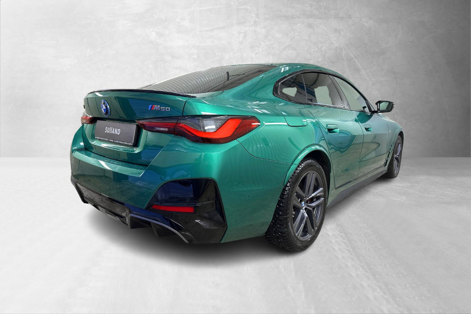 BMW i4 M50