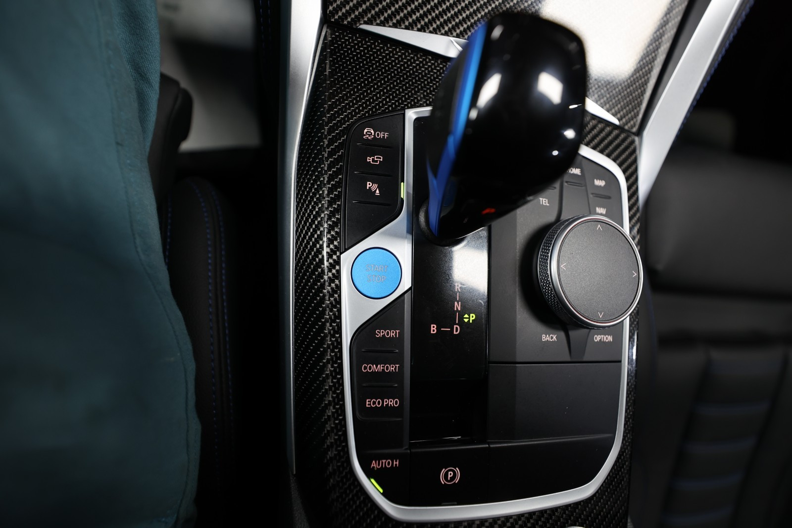 BMW i4 M50