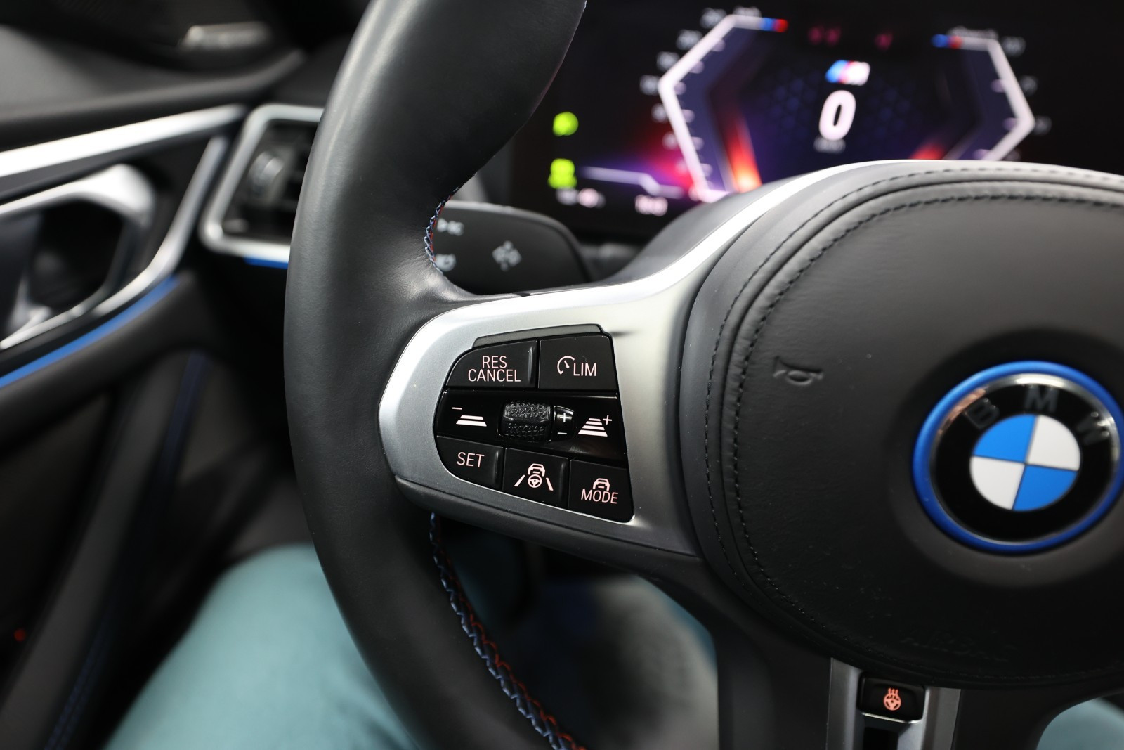 BMW i4 M50