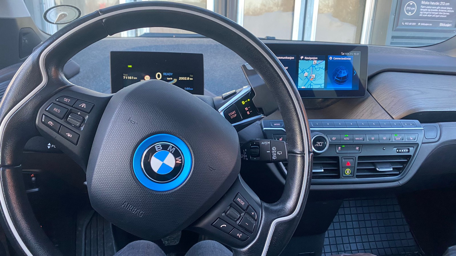 BMW i3