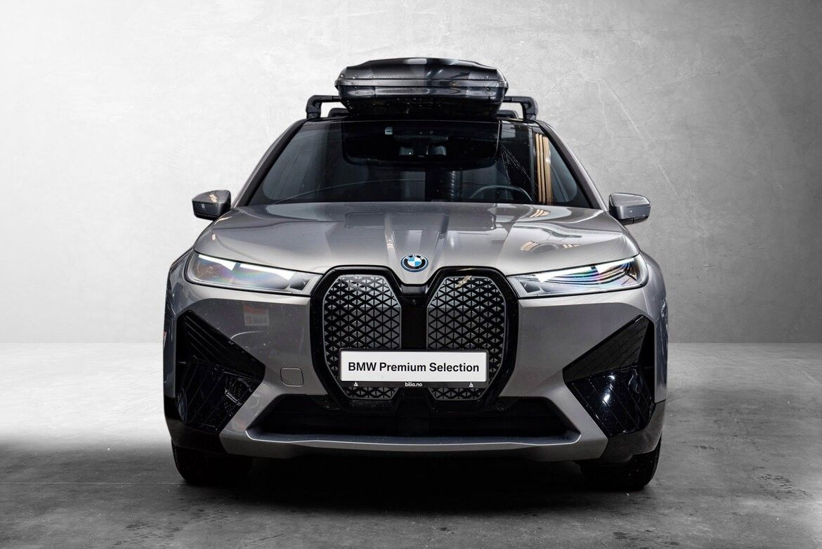 BMW iX xDrive 50